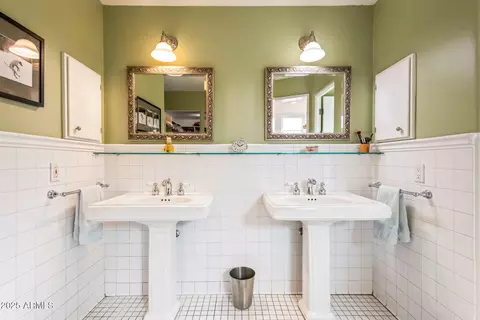 331 W Cambridge Ave, Phoenix, AZ 85003 photo 7
