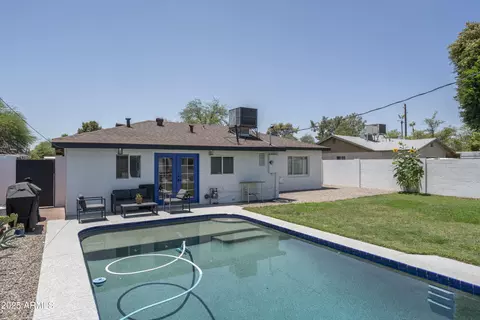 Exterior - 1808 E Pinchot Ave, Phoenix, AZ 85016 photo 7 of 7