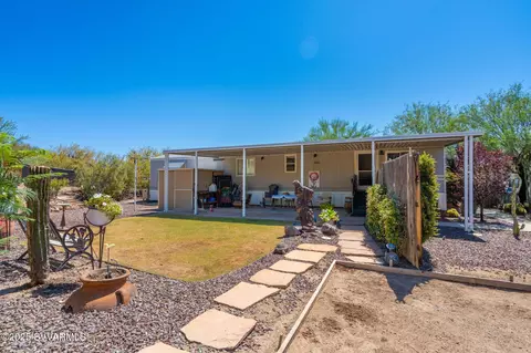 19650 E Squaw Valley Pkwy, Black Canyon City, AZ 85324