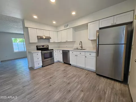 2535 W Missouri Ave, Phoenix, AZ 85017