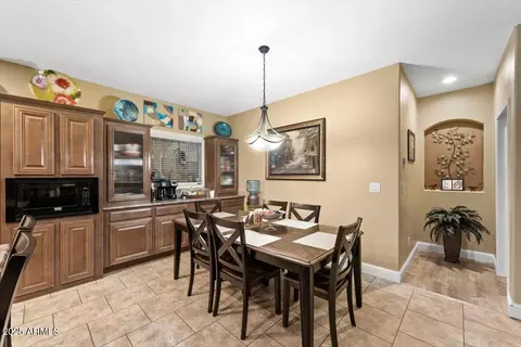 126 S Hilton Rd, Apache Junction, AZ 85119 photo 4