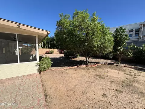 Exterior - 619 N 67th Pl, Mesa, AZ 85205 photo 3 of 4