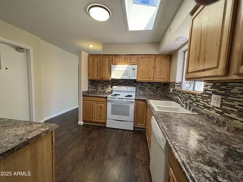 Kitchen - 619 N 67th Pl, Mesa, AZ 85205 photo 1 of 2