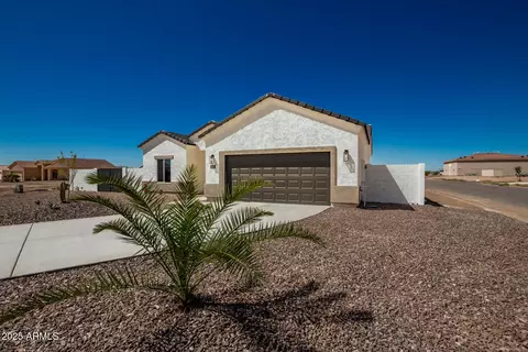 15220 S Diablo Rd, Arizona City, AZ 85123