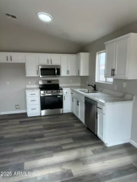 12625 W Cabrillo Dr, Arizona City, AZ 85123
