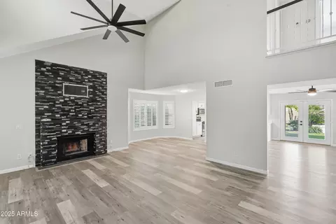 Living - 4702 E Carmen St, Phoenix, AZ 85044 photo 2 of 12
