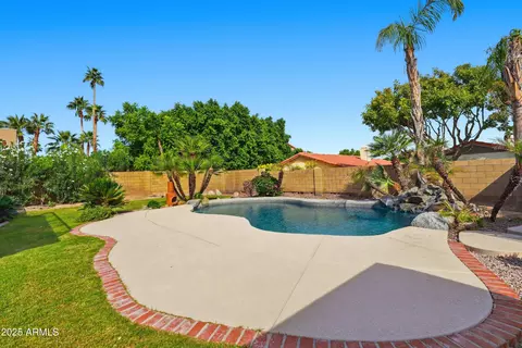 Exterior - 4702 E Carmen St, Phoenix, AZ 85044 photo 4 of 7