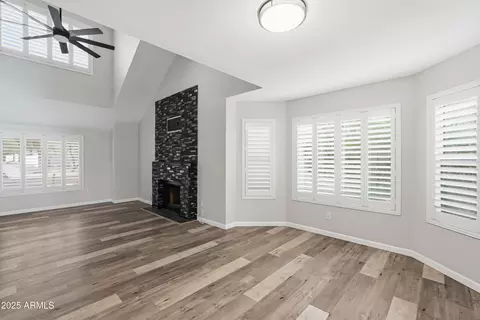 Living - 4702 E Carmen St, Phoenix, AZ 85044 photo 3 of 12
