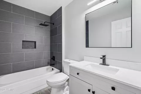 Bath - 4702 E Carmen St, Phoenix, AZ 85044 photo 4 of 5