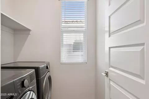 5843 E Covey Ln, Phoenix, AZ 85054 photo 30