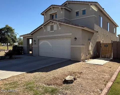 Exterior - 7105 W Globe Ave, Phoenix, AZ 85043 photo 1 of 9