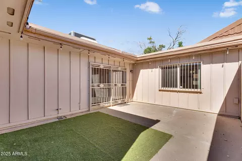 Exterior - 1638 E Donner Dr, Tempe, AZ 85282 photo 2 of 4
