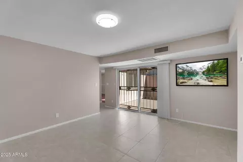 Living - 1638 E Donner Dr, Tempe, AZ 85282 photo 6 of 9