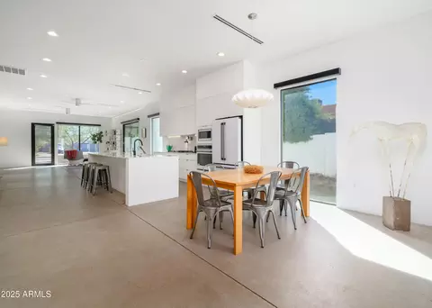 Dining - 1526 E Coronado Rd, Phoenix, AZ 85006 photo 3 of 3