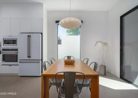 Dining - 1526 E Coronado Rd, Phoenix, AZ 85006 photo 2 of 3
