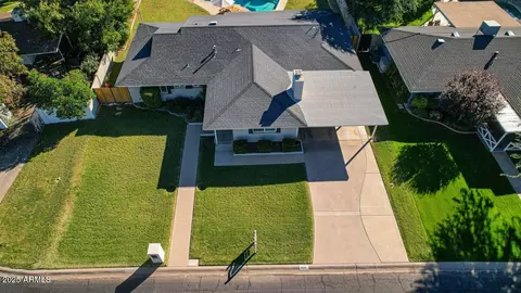 View/Area - 805 W Northview Ave, Phoenix, AZ 85021 photo 4 of 5