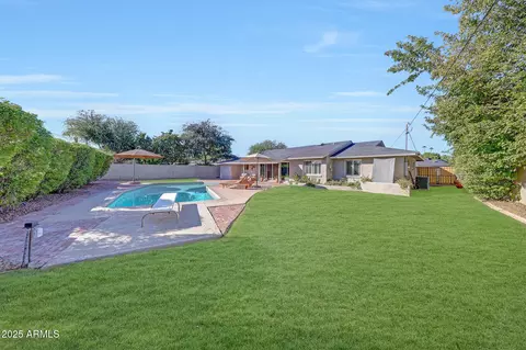 Exterior - 805 W Northview Ave, Phoenix, AZ 85021 photo 9 of 9