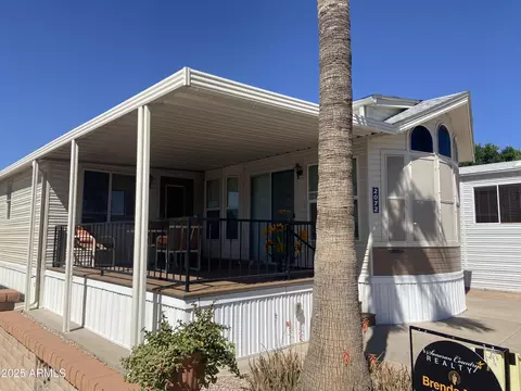 2072 W Klamath Ave, Apache Junction, AZ 85119