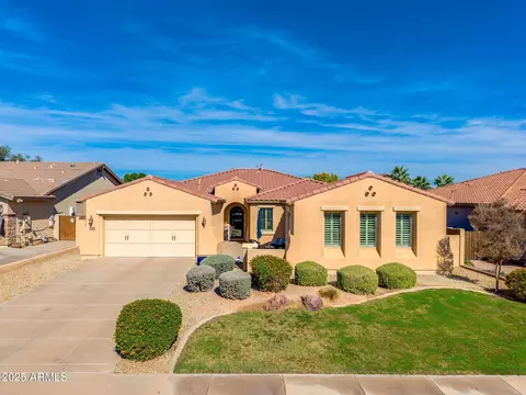 19142 W Colter St, Litchfield Park, AZ 85340