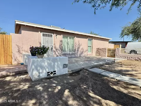 3946 W Holly St, Phoenix, AZ 85009
