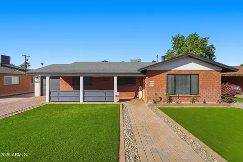 8250 E Mackenzie Dr, Scottsdale, AZ 85251