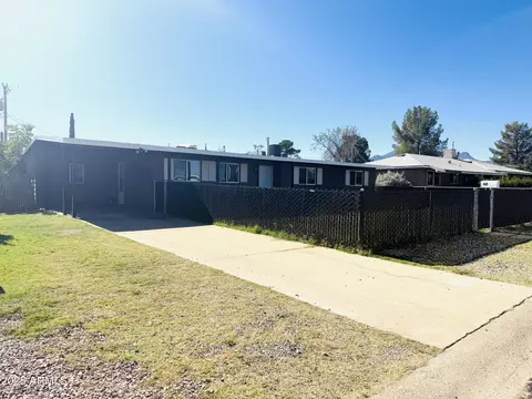 42 E Kayetan Dr, Sierra Vista, AZ 85635