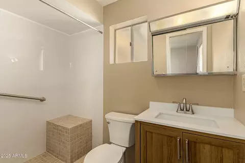 Bath - 5251 E Adobe Rd, Mesa, AZ 85205 photo 1 of 2