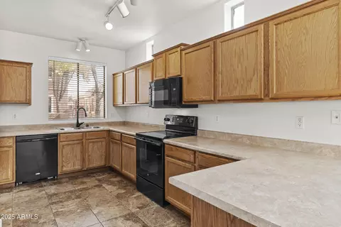 Kitchen - 961 E Redondo Dr, Gilbert, AZ 85296 photo 1 of 2