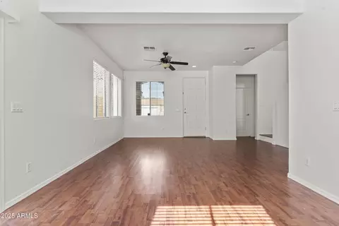 Living - 961 E Redondo Dr, Gilbert, AZ 85296 photo 2 of 4