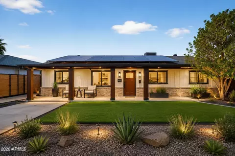 1114 E Orchid Ln, Phoenix, AZ 85020