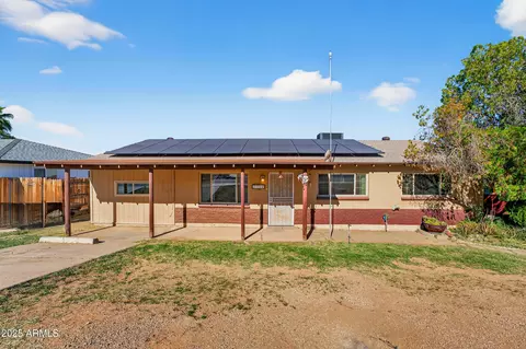 1114 E Orchid Ln, Phoenix, AZ 85020