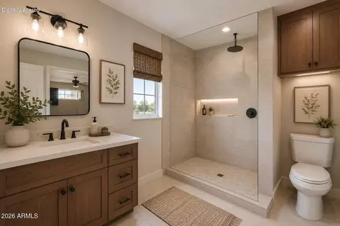 Bath - 1114 E Orchid Ln, Phoenix, AZ 85020 photo 1 of 4