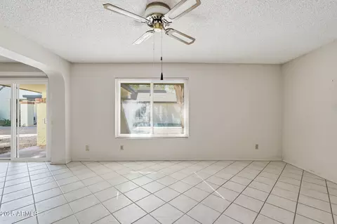 Living - 774 Eugie Ave, Phoenix, AZ 85022 photo 6 of 7