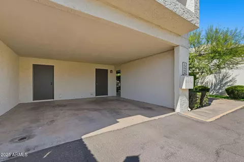 Exterior - 774 Eugie Ave, Phoenix, AZ 85022 photo 6 of 7