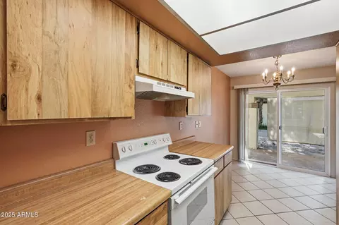Kitchen - 774 Eugie Ave, Phoenix, AZ 85022 photo 5 of 6