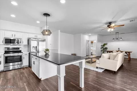 4089 E Wagon Cir, Gilbert, AZ 85297 photo 9