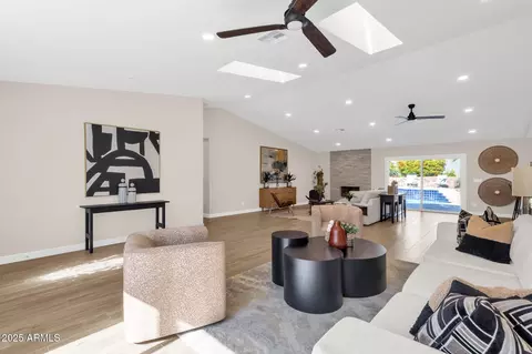 Other - 2276 E Mercer Ln, Phoenix, AZ 85028 photo 4 of 10