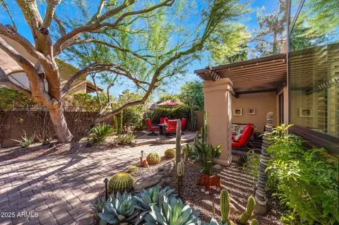 11437 N 40th Pl, Phoenix, AZ 85028