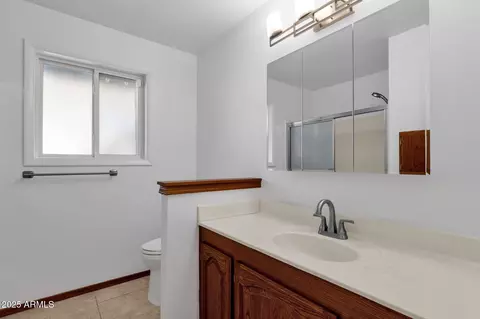 Bath - 1704 E Bell De Mar Dr, Tempe, AZ 85283 photo 2 of 3