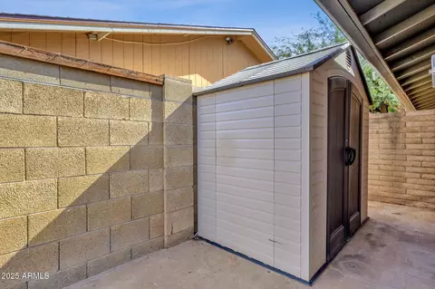 Exterior - 1704 E Bell De Mar Dr, Tempe, AZ 85283 photo 11 of 12