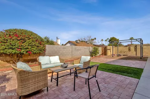 Exterior - 1704 E Bell De Mar Dr, Tempe, AZ 85283 photo 6 of 12