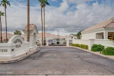 320 S 70th St #8, Mesa, AZ 85208