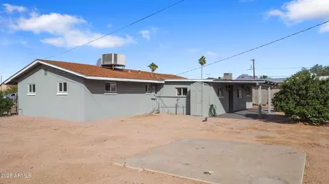 Exterior - 11527 E 6th Ave, Apache Junction, AZ 85120 photo 2 of 3