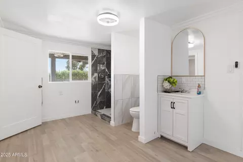 Bath - 11527 E 6th Ave, Apache Junction, AZ 85120 photo 1 of 3