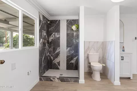 Bath - 11527 E 6th Ave, Apache Junction, AZ 85120 photo 2 of 3