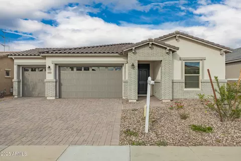 11662 W Luxton Ln, Avondale, AZ 85323