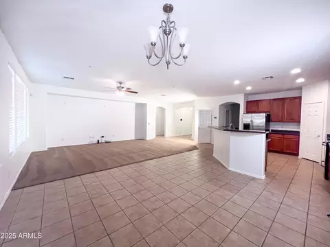 Living - 1812 E Beautiful Ln, Phoenix, AZ 85042 photo 2 of 4