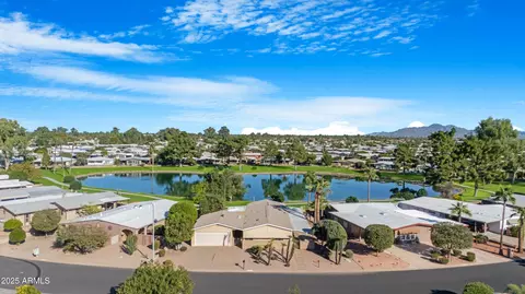 26423 S Lakeview Dr, Sun Lakes, AZ 85248