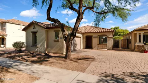 Exterior - 1835 S Swan Dr, Gilbert, AZ 85295 photo 11 of 13