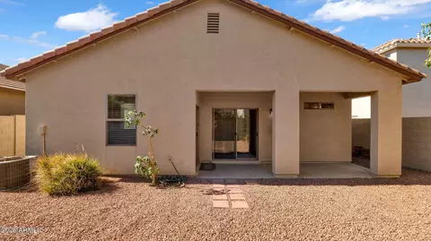 Exterior - 1835 S Swan Dr, Gilbert, AZ 85295 photo 3 of 13